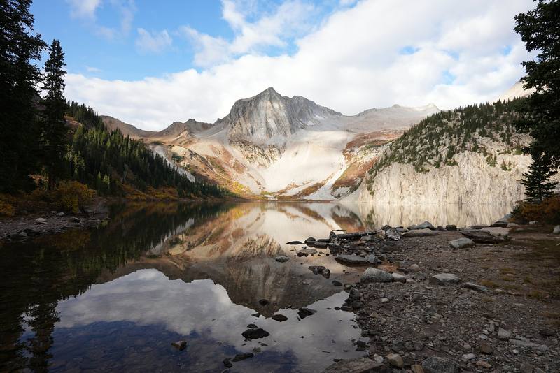 Snowmass Lake under cloud, the morning of Day 4.
