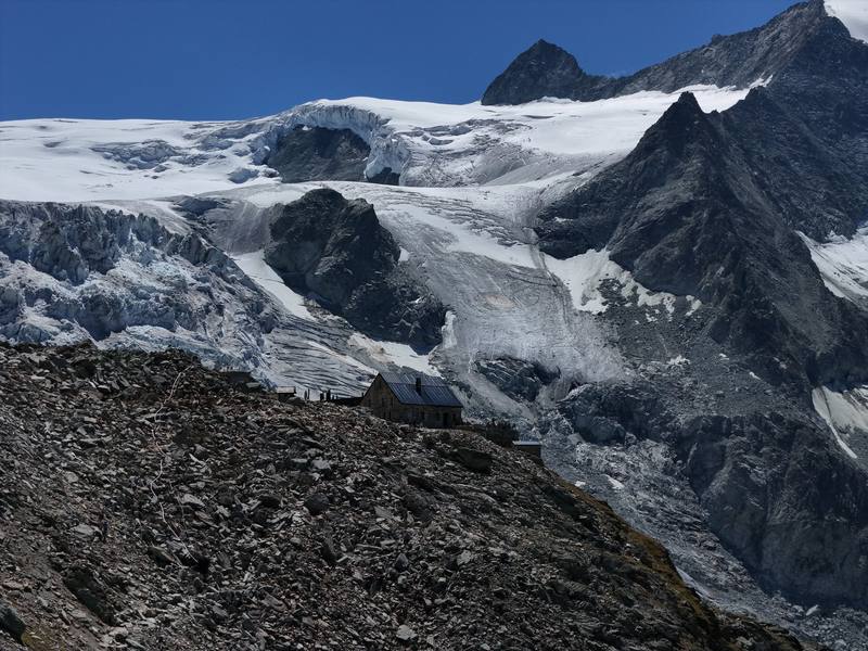 The Moiry Glacier, with Cabane de Moiry on the rock at the right, where Day 6 ends.