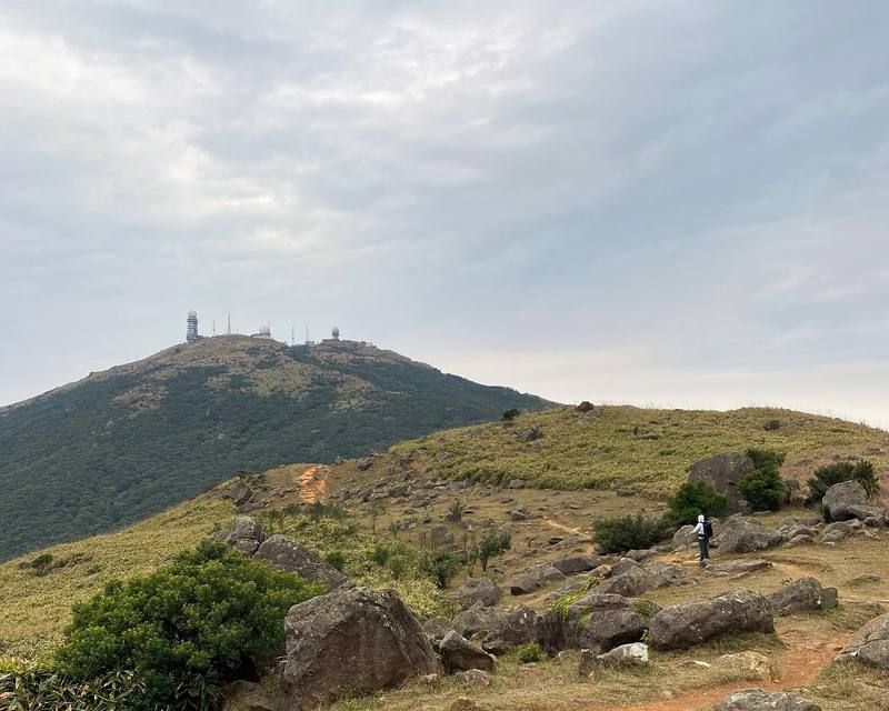 The path toward Tai Mo Shan, the morning of Day 5.