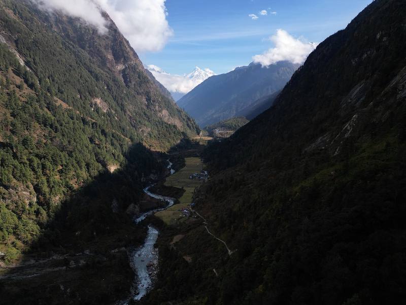 The valley between Namrung and Lhi on Day 4.