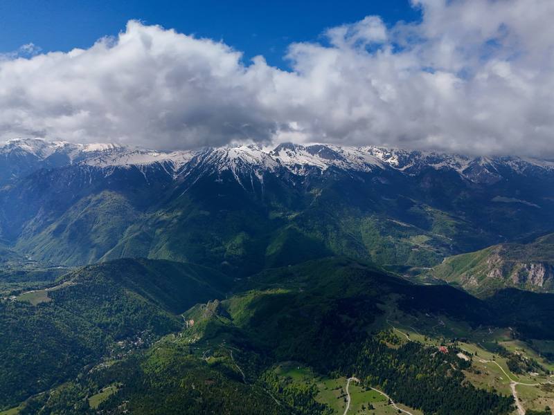 The view from my first high point on Day 1, near Llutovë.